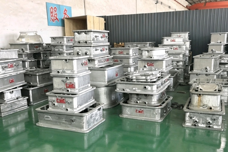 模具成品库