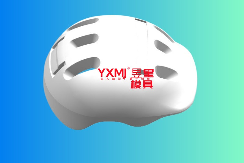 头盔